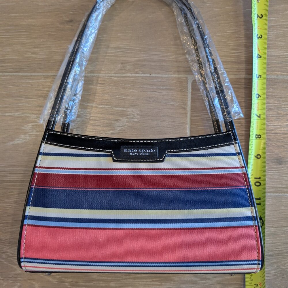 Kate Spade Purse - Picture 4 of 9